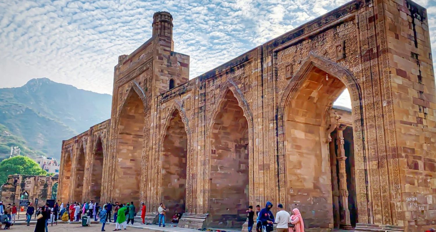 Golden Triangle with Ajmer Pushkar Tour